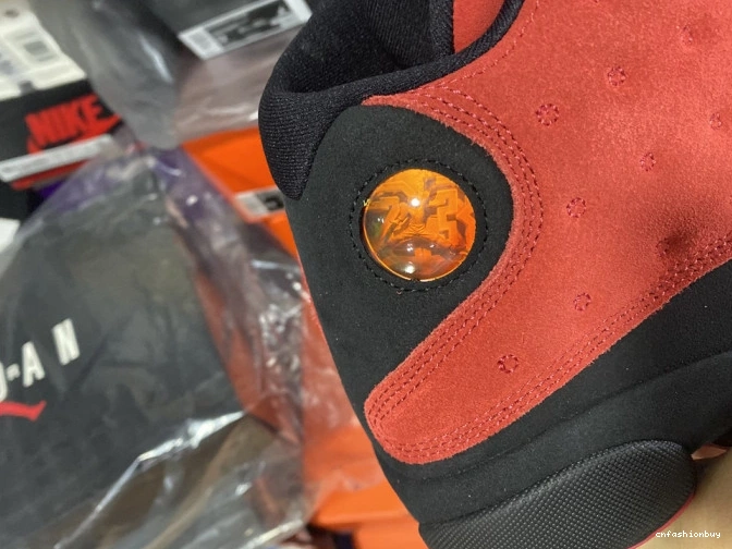 602 REVERSE JORDAN AIR DJ5982 BRED